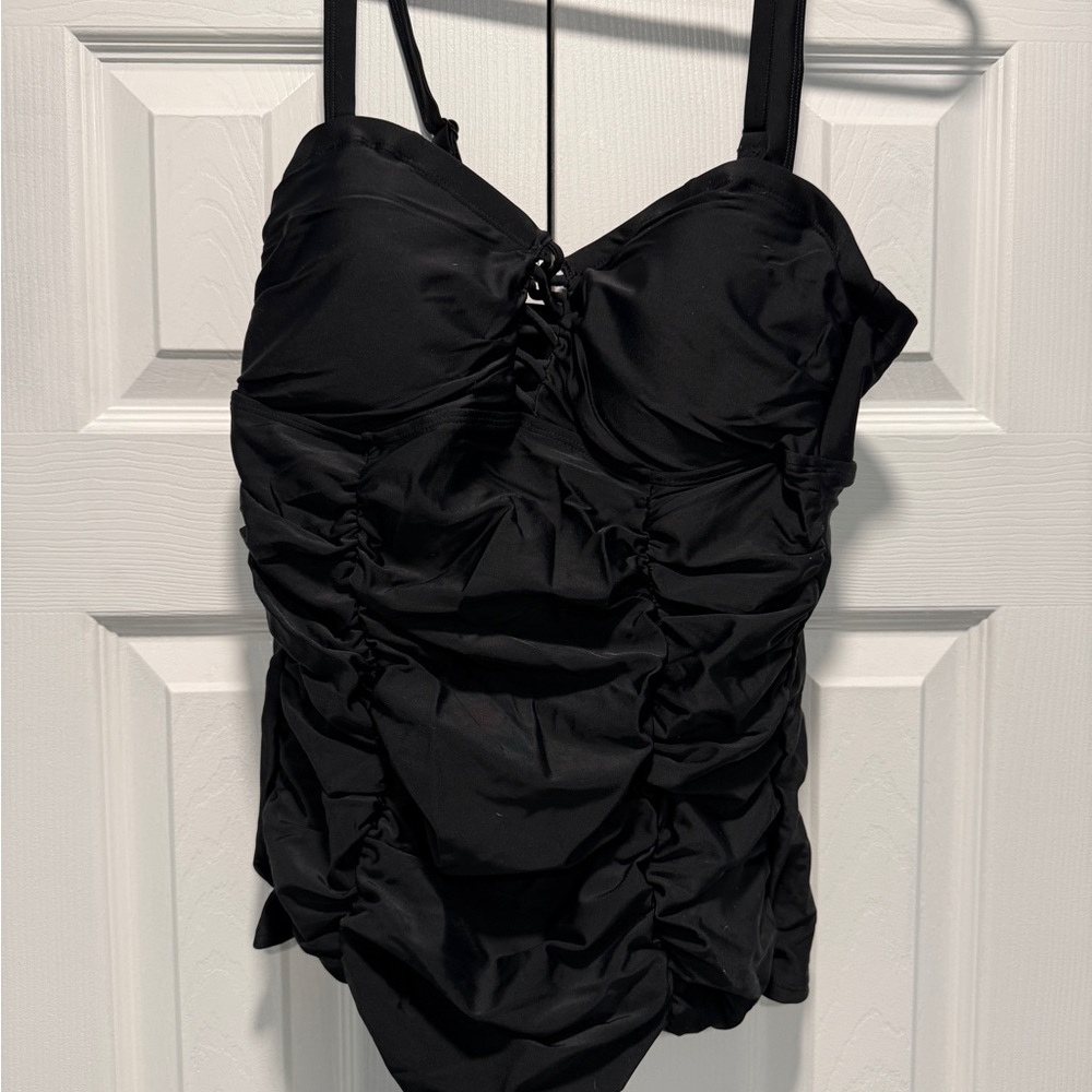 Torrid two piece bathing suit size 00